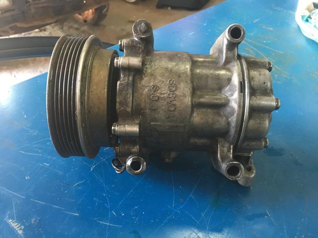 Compressor de ar Nissan Livina 1.6 / Renault Clio