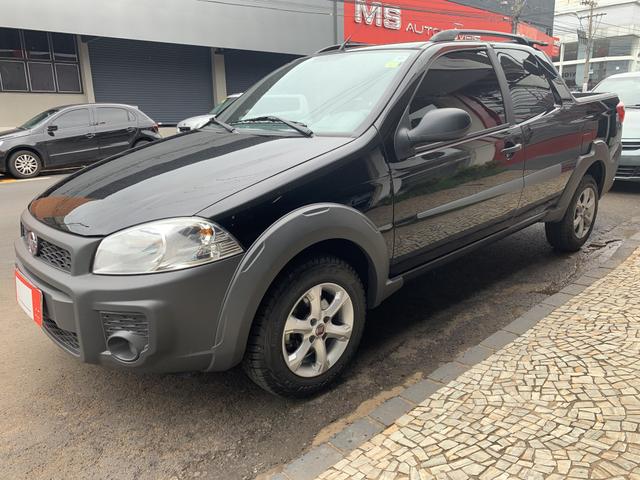 Strada cabine dupla working hard 1. 4 ano 2018 apenas 13.000 quilômetros rodados - Foto 3