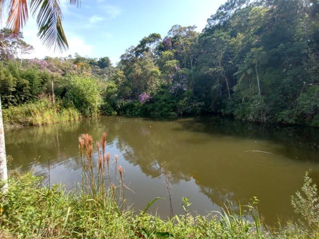 Sitio com 20.000 m²,bela casa,imenso lago e espaço para criações - Foto 7