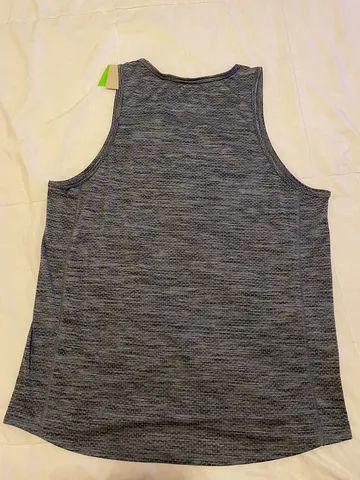 Camiseta regata H&M (nova) - Foto 3