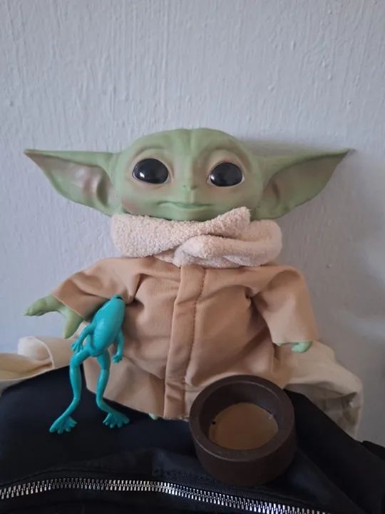 Star Wars Figura The Child Pelúcia (Baby Yoda) Hasbro 