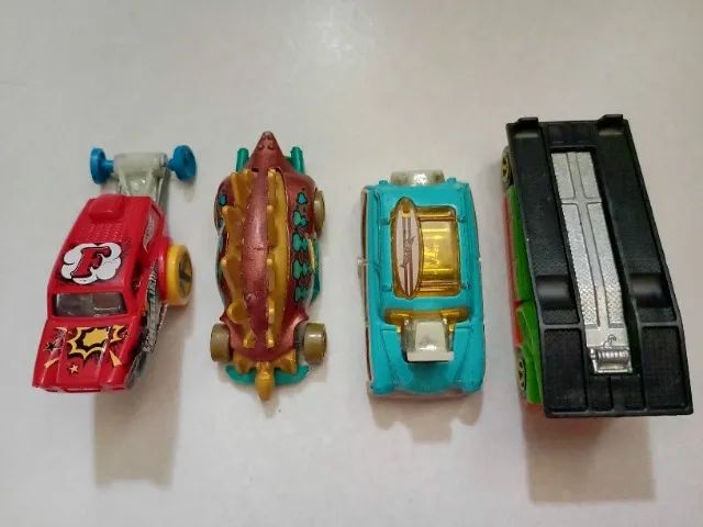 Miniaturas de carrinhos - Foto 2