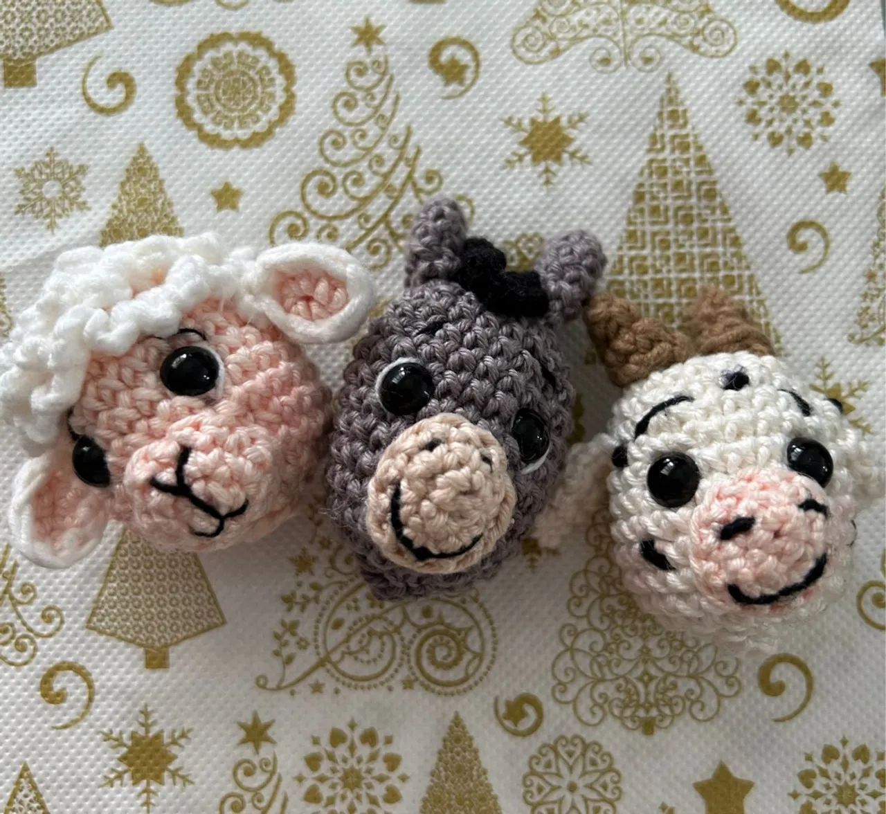 Guirlanda de Natal em amigurumi  - Foto 4