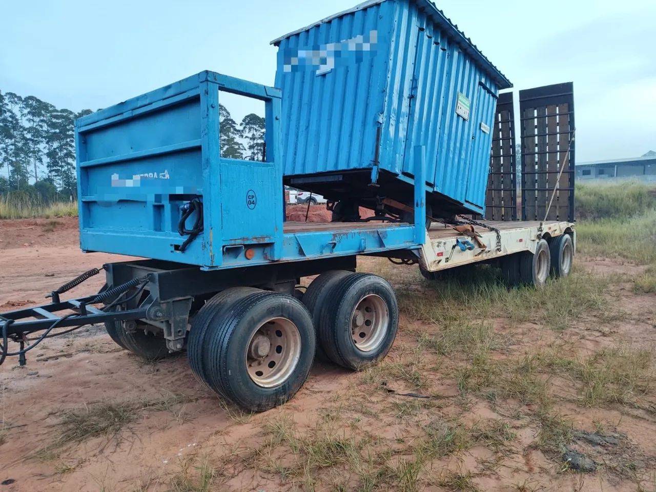 Vendo Reboque Julieta para Transporte de Máquinas ué