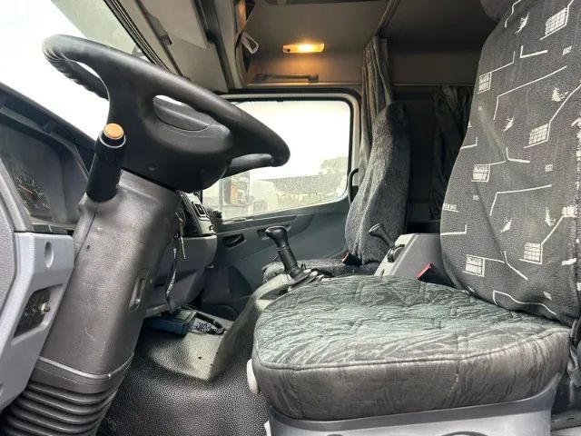 Mercedes Benz 2425 6x2 com tanque - Foto 14