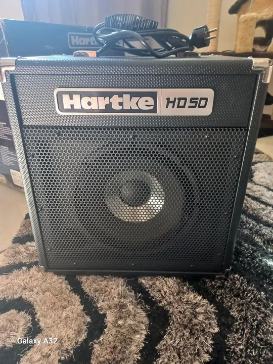 Amplificador HARTKE HD 50 NOVO NA CAIXA