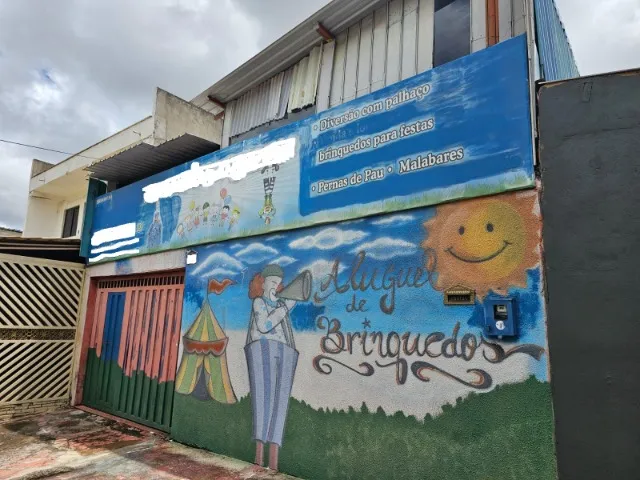 QN 7 galpao em lote comercial 150mts, frente para a avenida, otimo local!