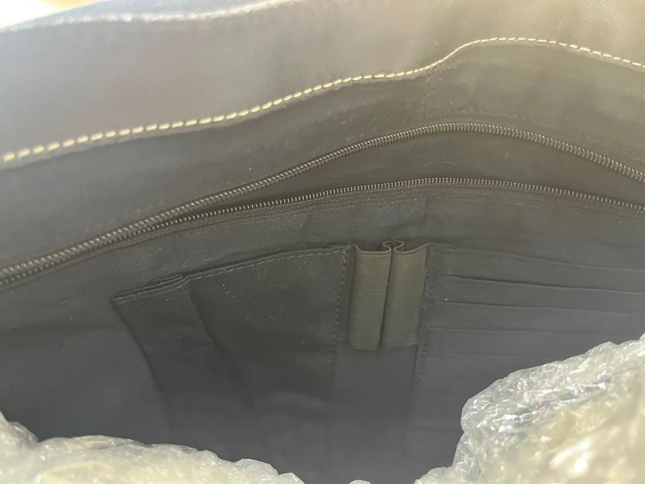 Bolsa de Ombro Masculina de Couro da grife Fóssil - Foto 5