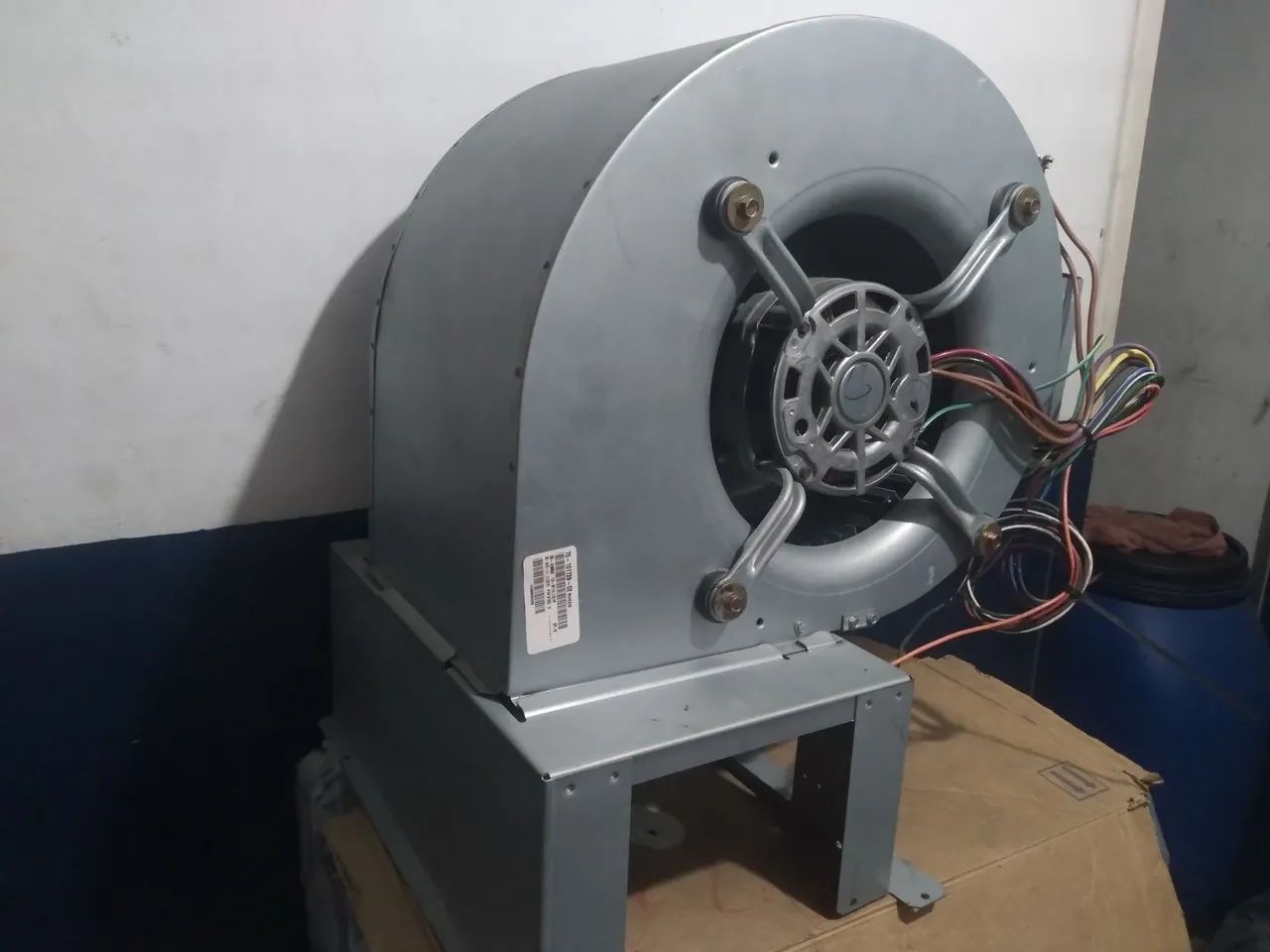 Turbina com motor para exaustor Rheem  50 X 50 X 28 - Foto 3