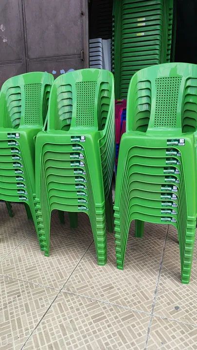 Cadeiras de Plástico Verde  - Foto 2