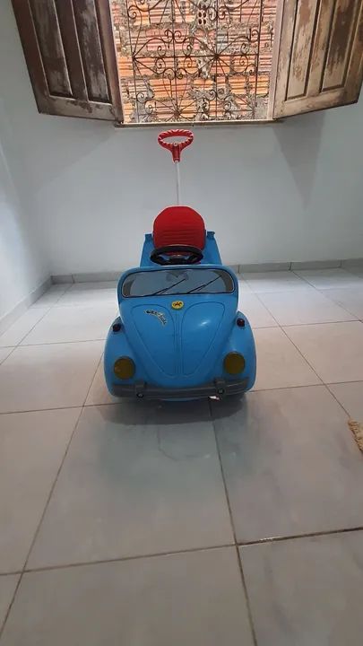 Carrinho de Brinquedo Volkswagen Fusca Azul - Foto 4