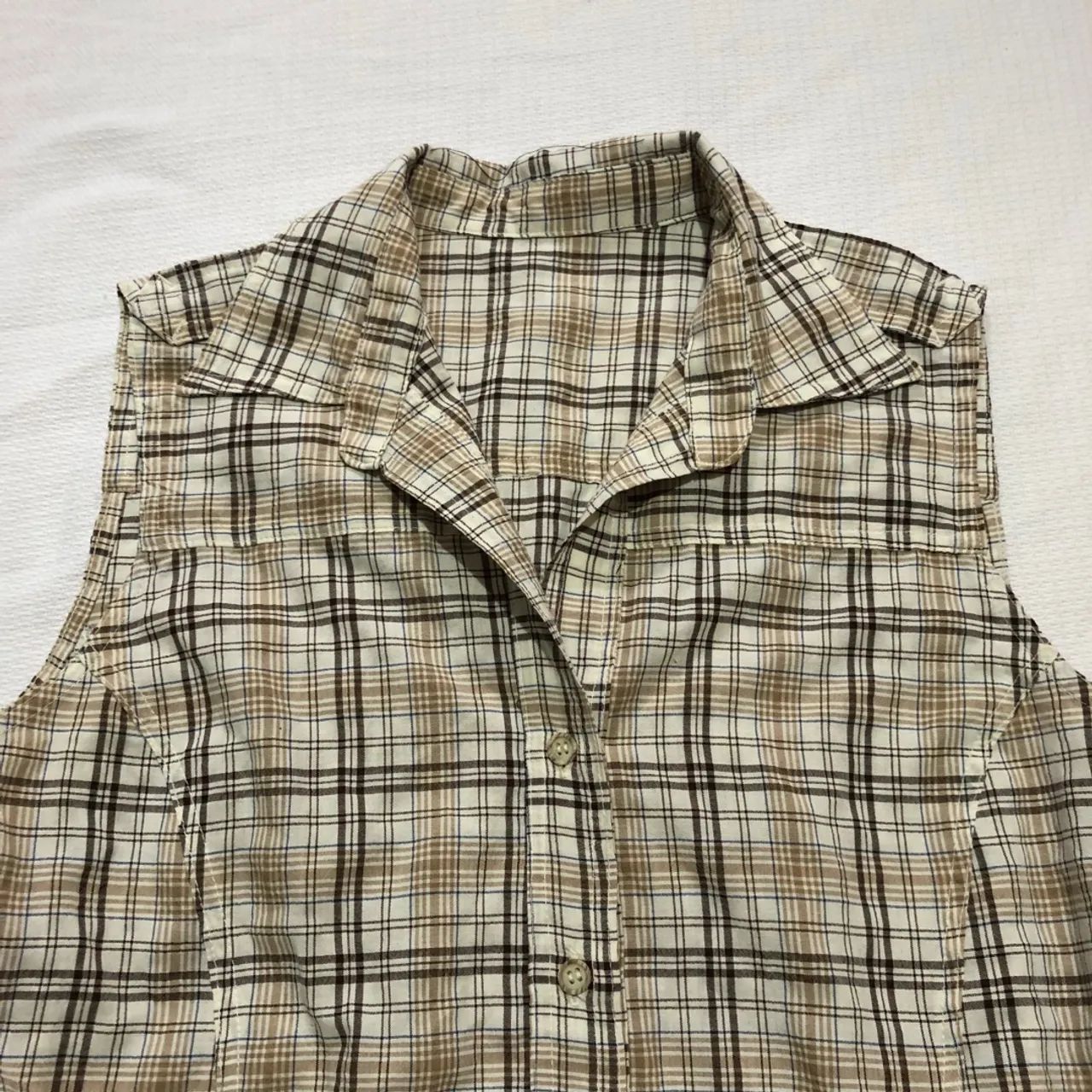 Camisa feminina semi nova G - Foto 2
