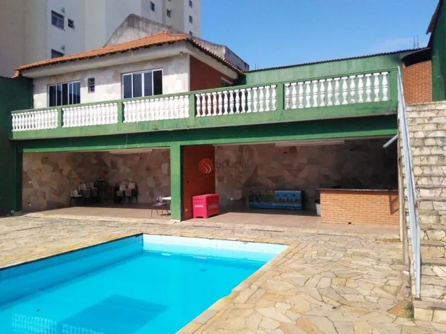 Terreno com Piscina e casa nos fundos à venda nos Altos da Vila Carrao,564m2