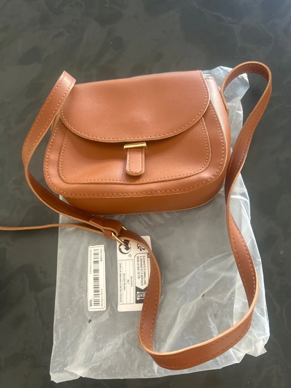 Bolsa de Ombro Clássica - Cor Marrom - Foto 2