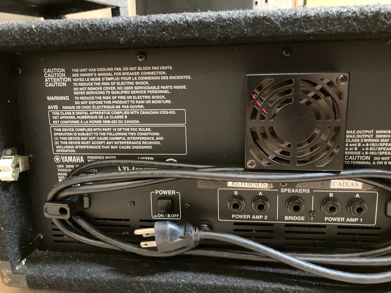 Mesa de som Yamaha EMX 660