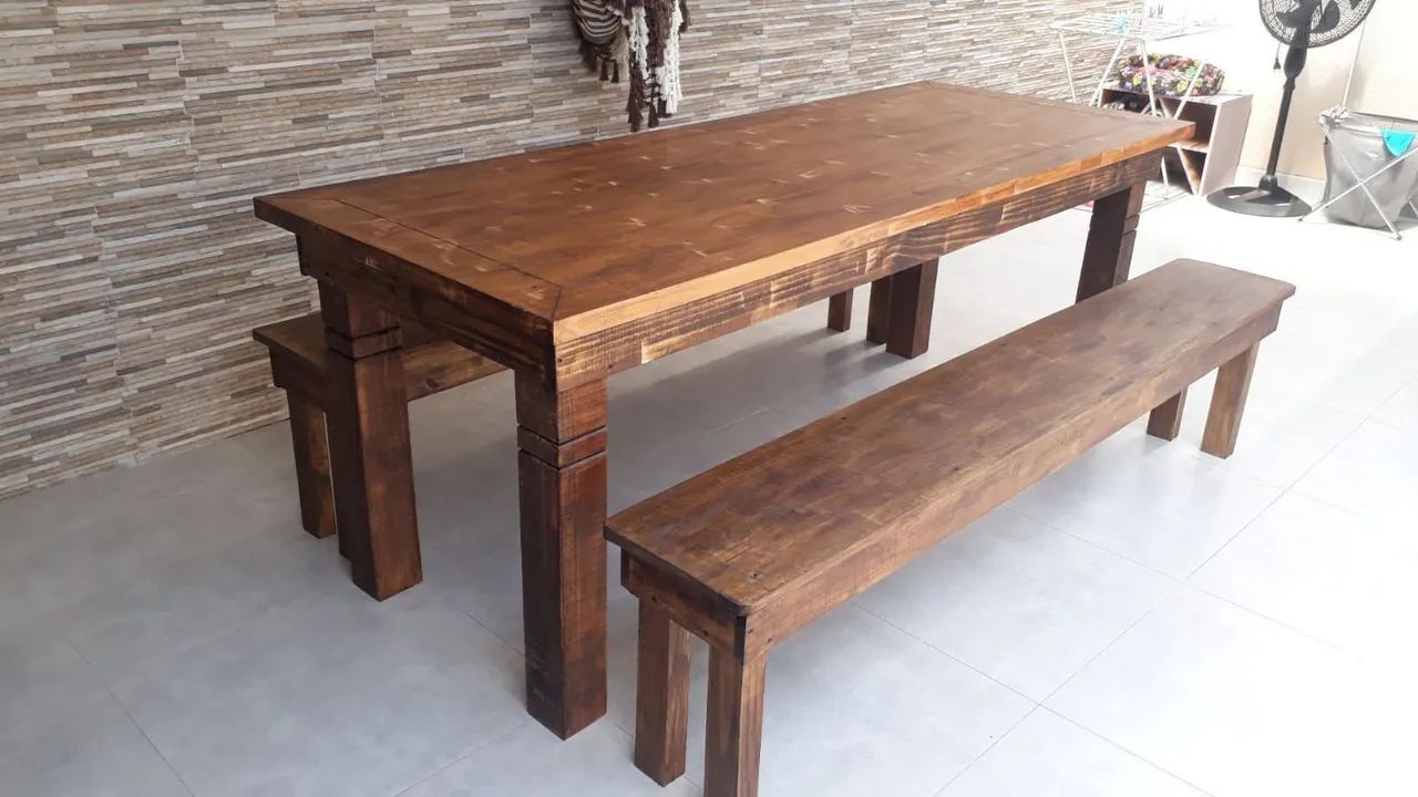 Mesa Madeira Rústica com bancos 