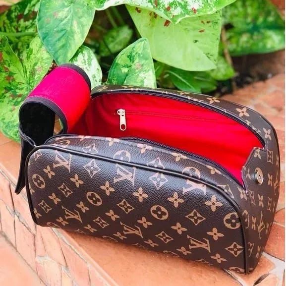 Necessaire Louis Vuitton  - Foto 4