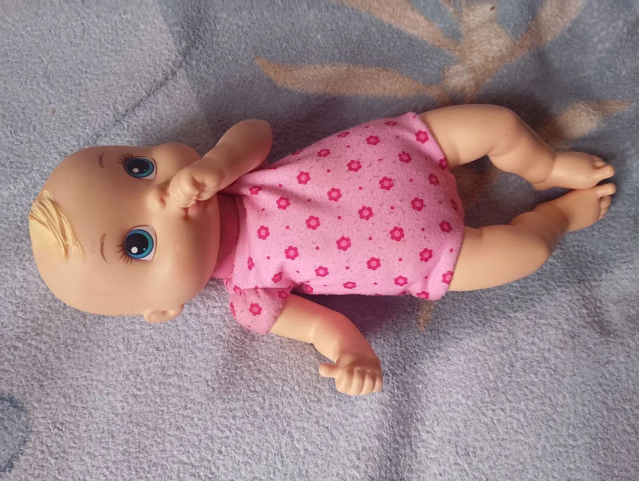 Boneca baby alive chupa o dedinho - Foto 2