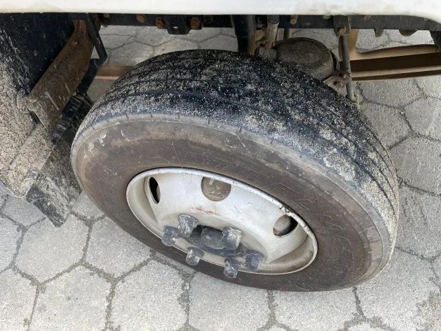 Ford Cargo 816 - 2013 - Apenas 153 Mil Km - Único Dono - Foto 5