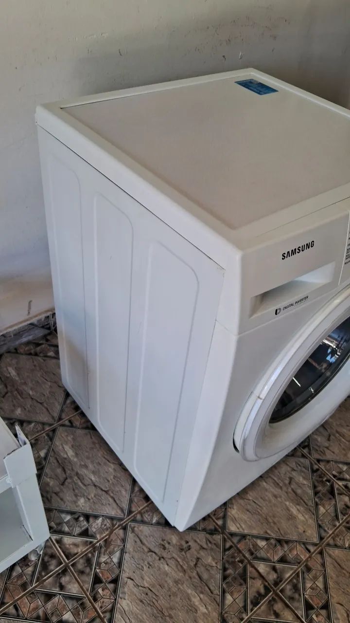 Vendo máquina de lavar samsung 10kg 220v muito concervada  - Foto 2