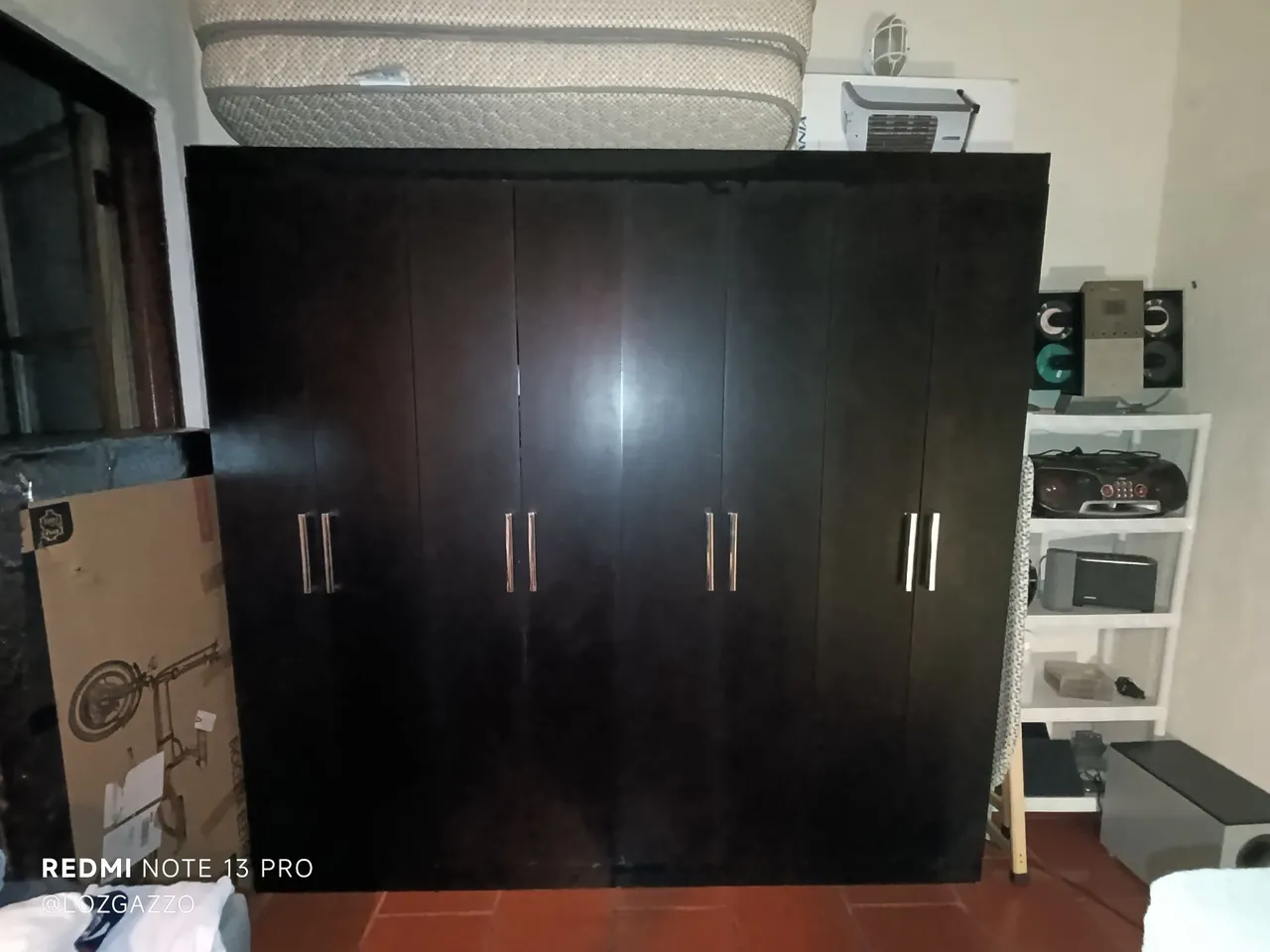 Guarda roupa 8 portas