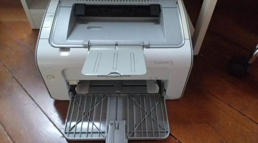 Impressora HP LaserJet P1002 - Foto 3