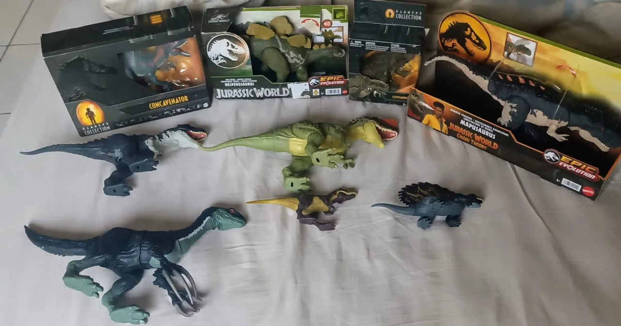 Dinossauros Jurassic World - 2021-2023
