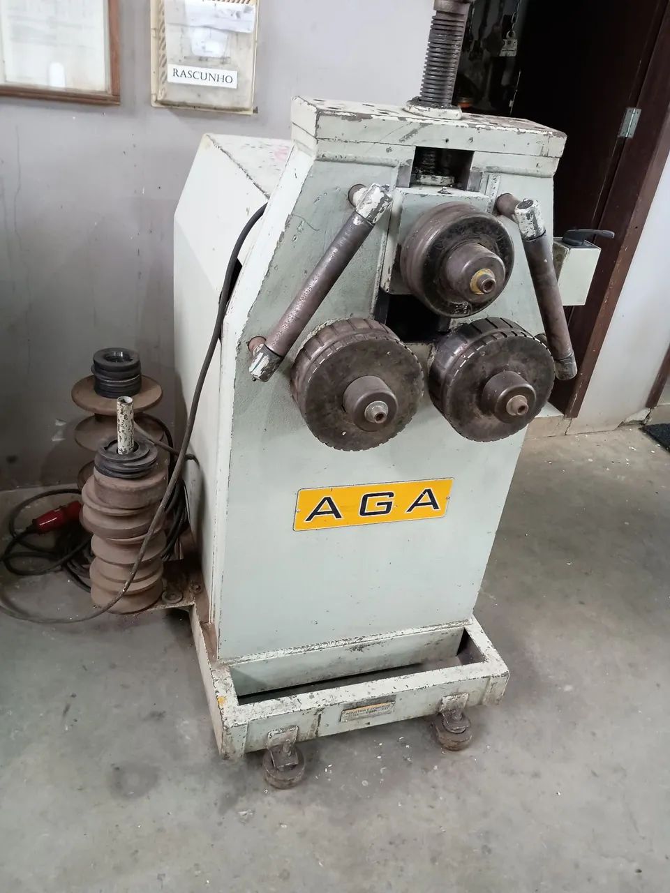 Dobradeira de Tubos Industrial AGA
