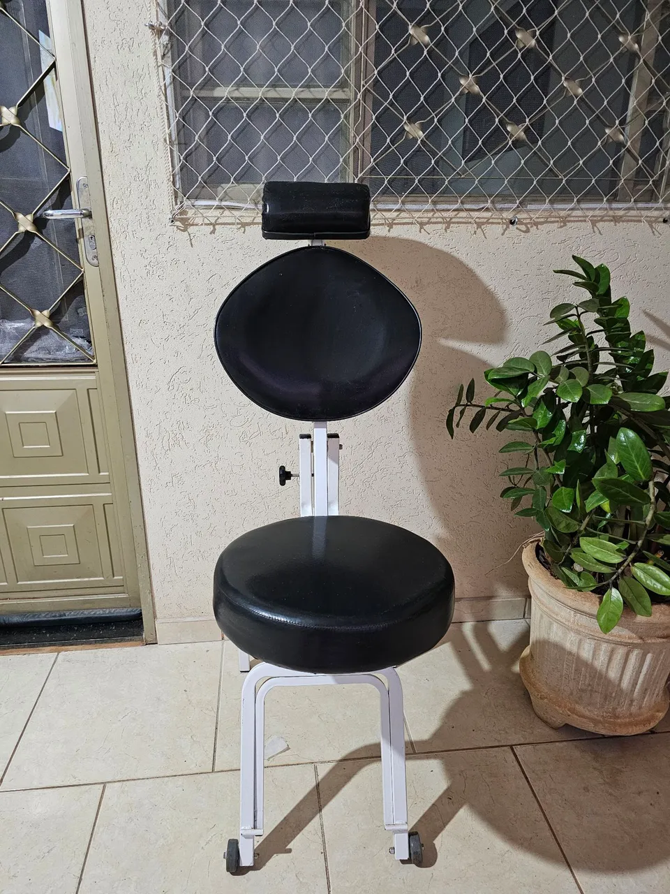 Cadeira portátil para maquiadora (super nova)