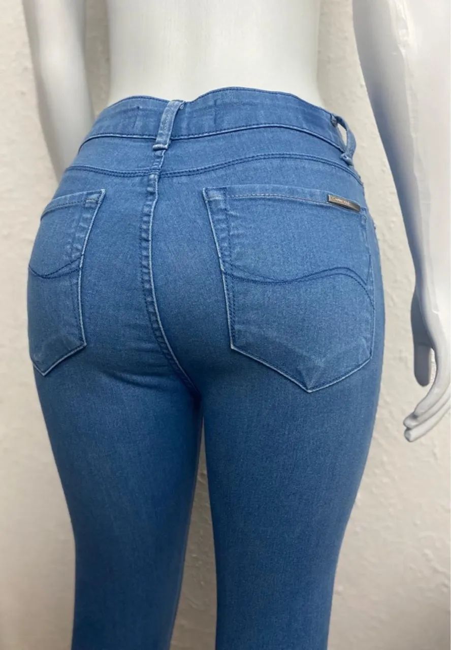 Calça Jeans Dudalina Tamanho 38 Stretch Ótimo Estado - Foto 2
