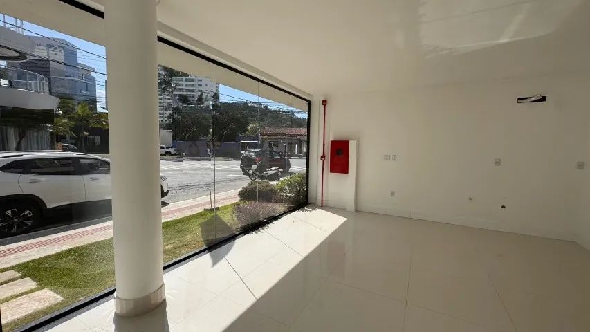 Locação Comercial  - Sala Nova com 80m² 1 banheiro - Praia Brava  - Foto 4