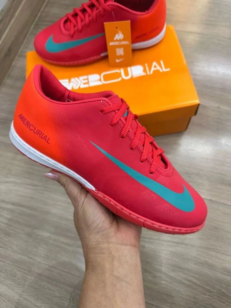 Chuteira NK Mercurial