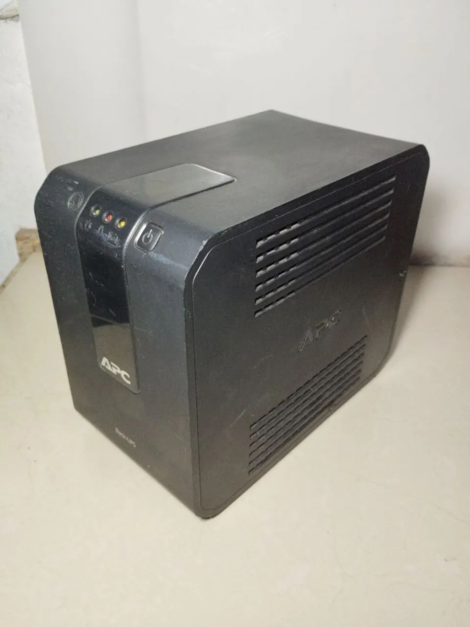 No break APC 400VA - Foto 2
