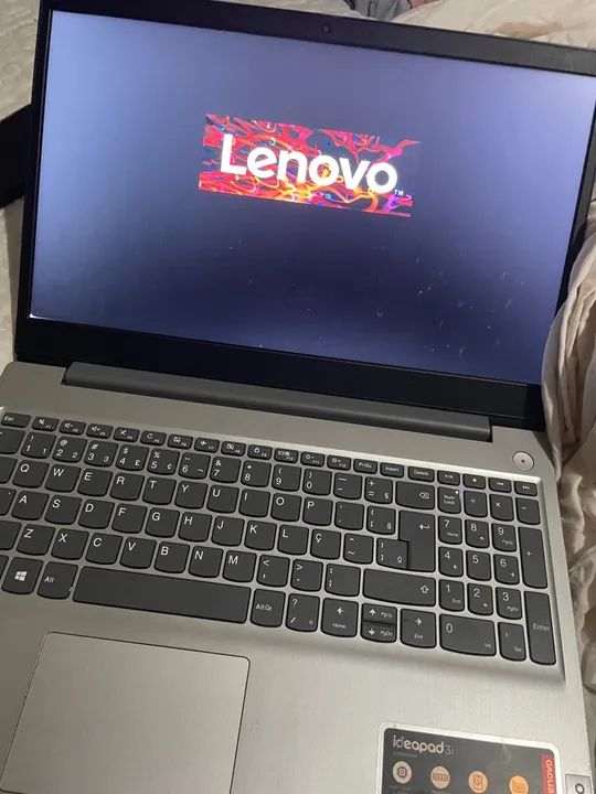 Notebook Lenovo IdeaPad 3i - usado