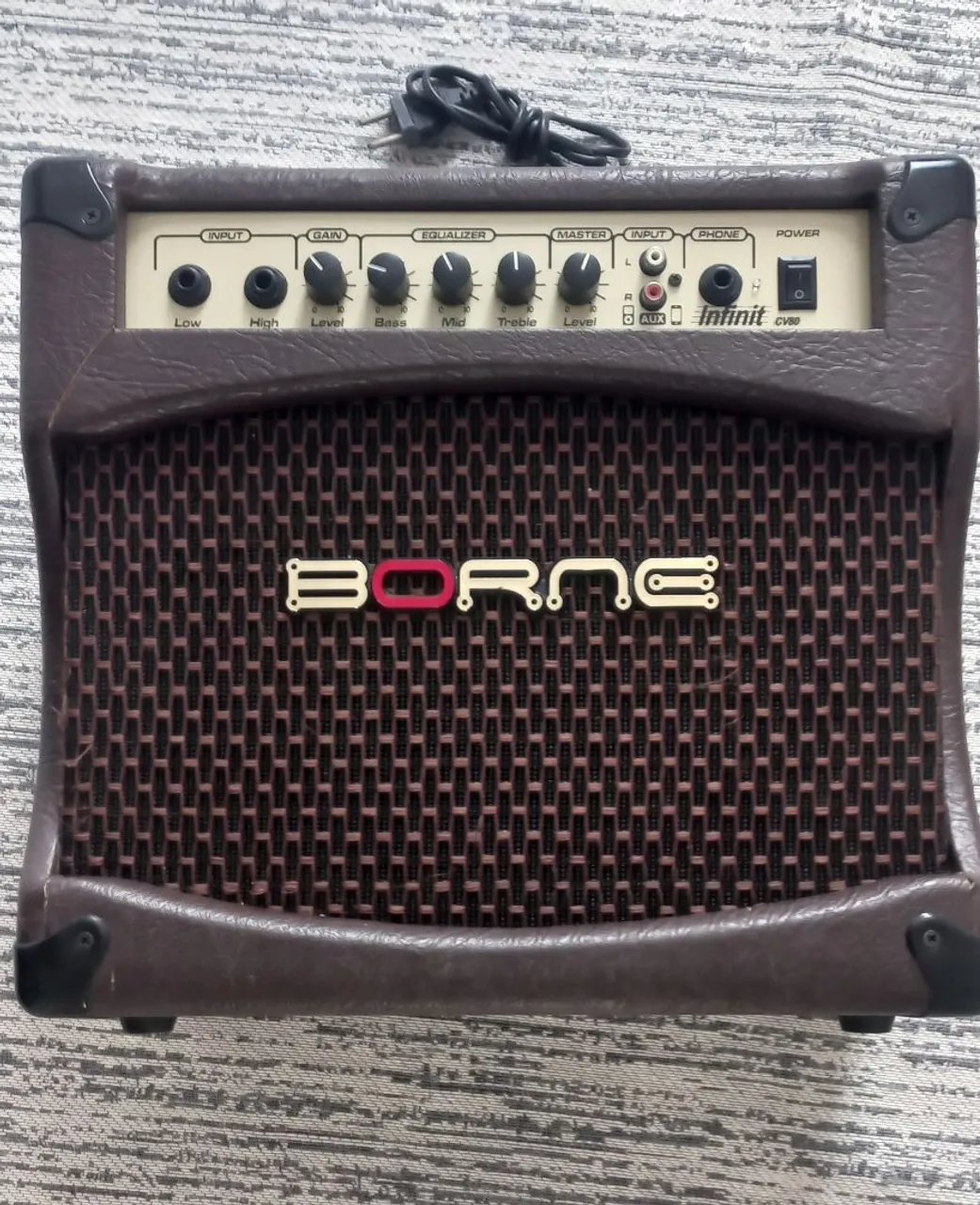 Amplificador Borne Infinit CV80 para violão 30w