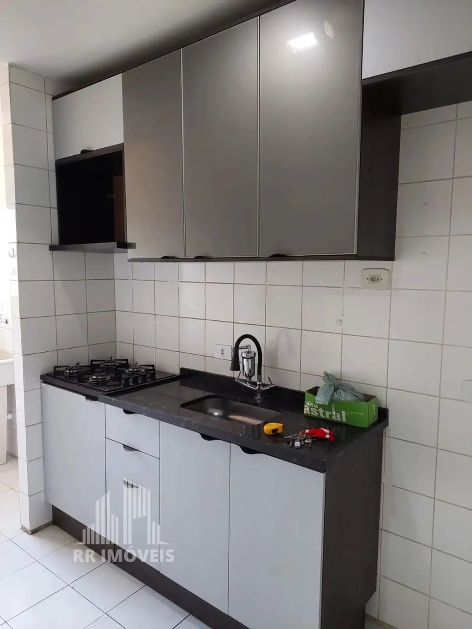 RR8422 Apartamento 48m² CONDOMÍNIO RESIDENCIAL ITAPUÃ - OPORTUNIDADE - 2 Dorms 1 Vaga - Ca