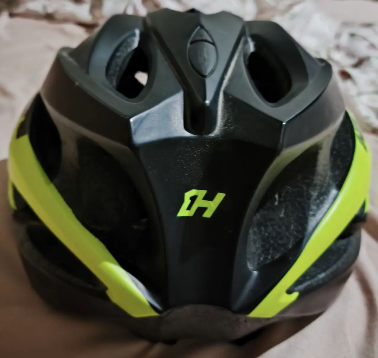 Capacete Highone verde limão - Foto 3