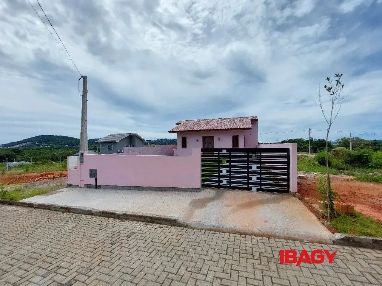 Excelente Casa 3 dormitório(s) em Forquilhas - São José