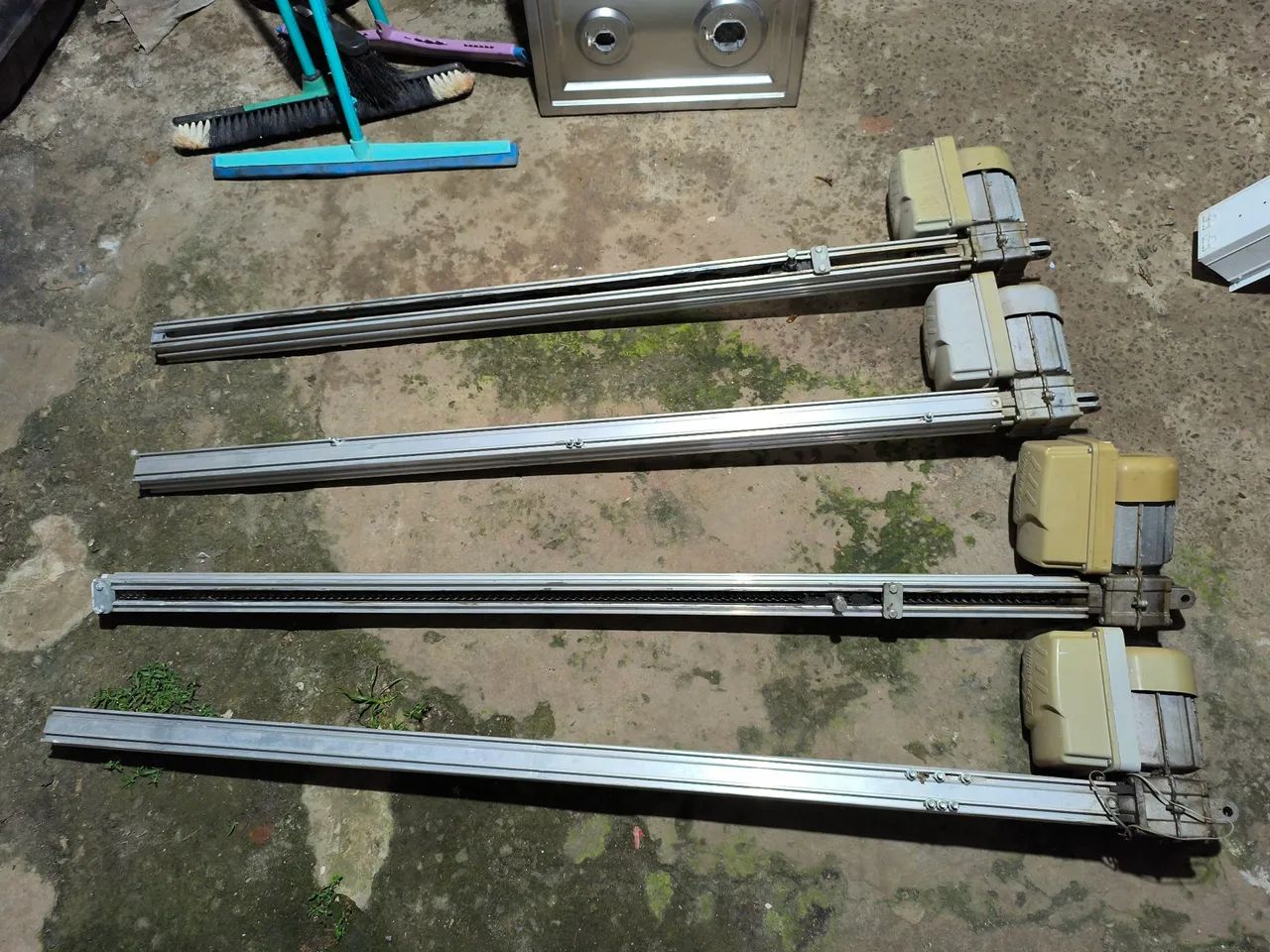 4 Motor para portão automático basculante  - Foto 3