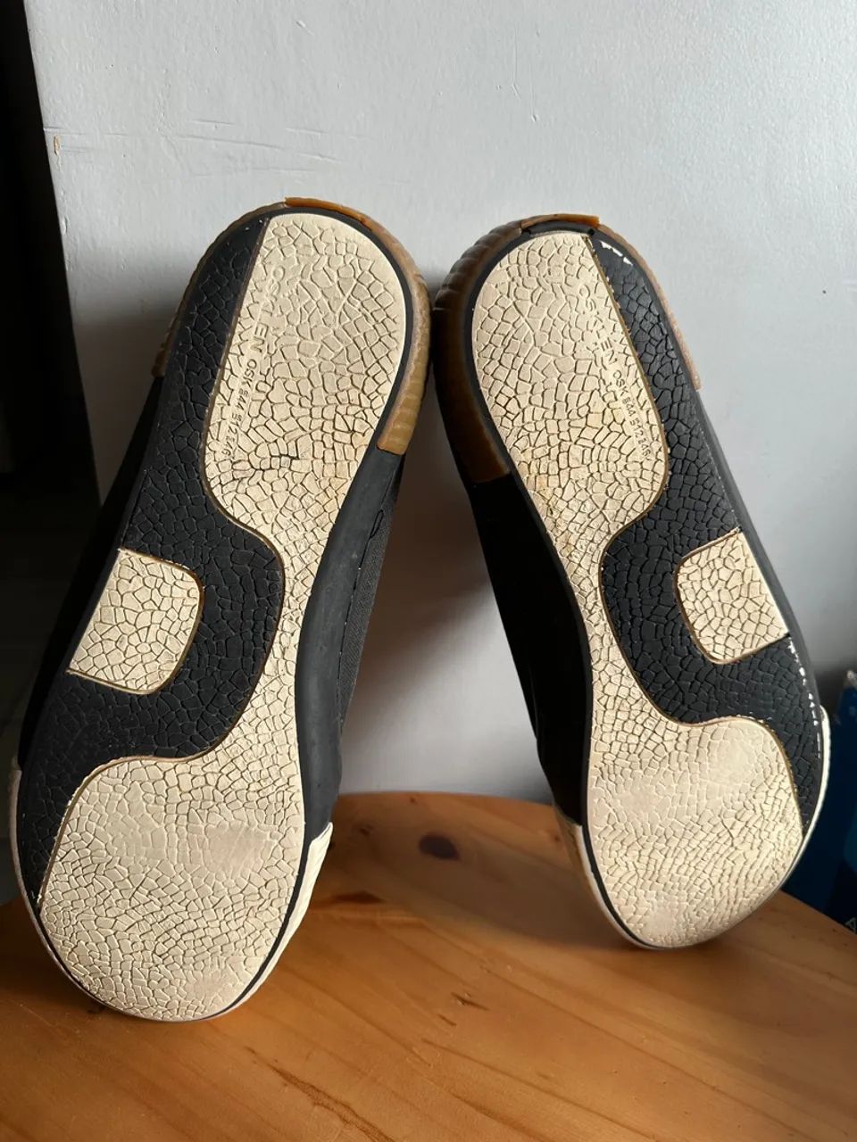 Tênis Osklen original 43/44, Preto - Foto 2