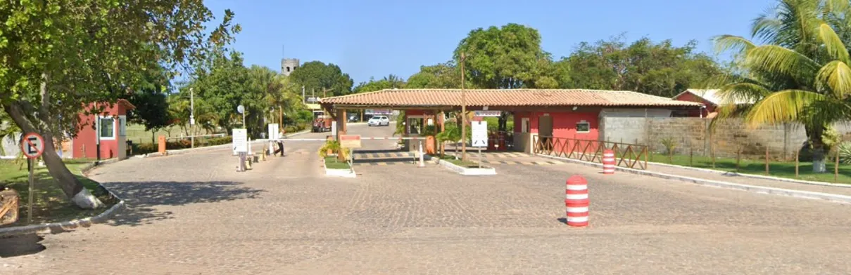 Vendo 02 terrenos com 600m² e 630m². Condomínio Águas de Sauípe, Subaúma.