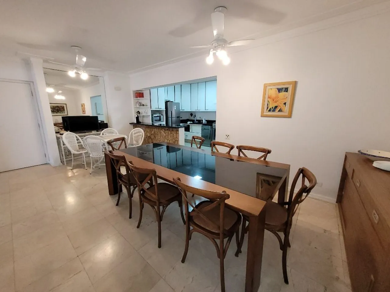 APARTAMENTO COM 3 DORMITÓRIOS, SENDO 1 SUÍTE, VARANDA GOURMET, PREDIO COM PISCINA, 1 QUADR