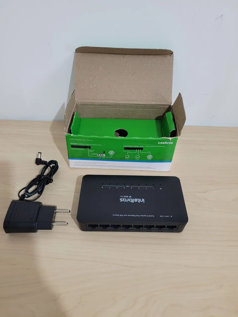 Switch 8 Portas Fast Ethernet Intelbras SF 800 Q+ - Foto 2