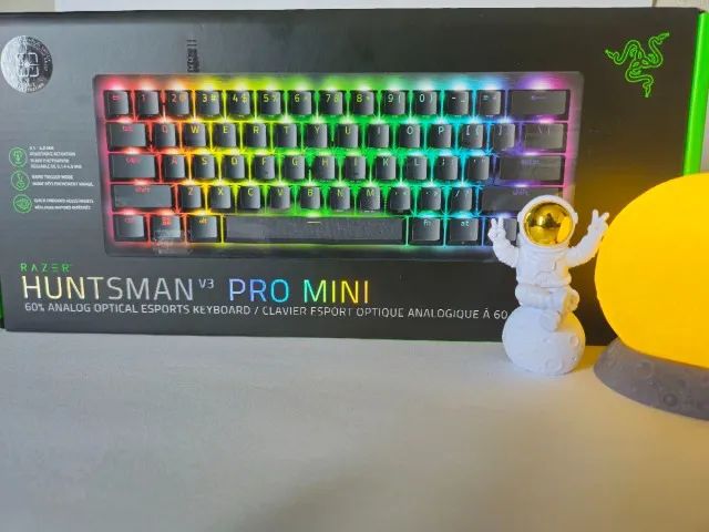 Teclado Razer Huntsman V3 pro mini LACRADO com SNAPTAP 