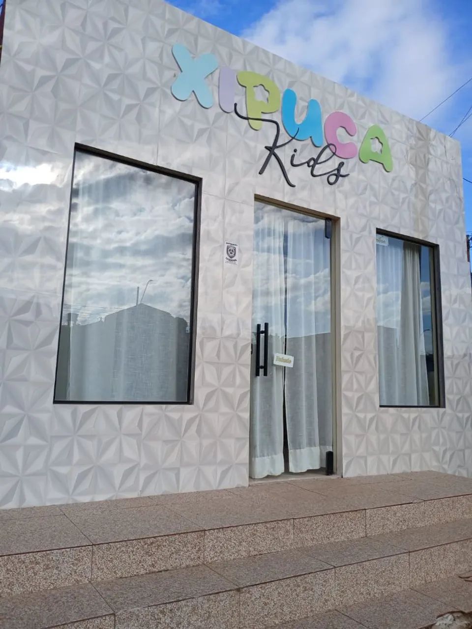 Aluga-se ponto comercial no Parque dos Carajás 