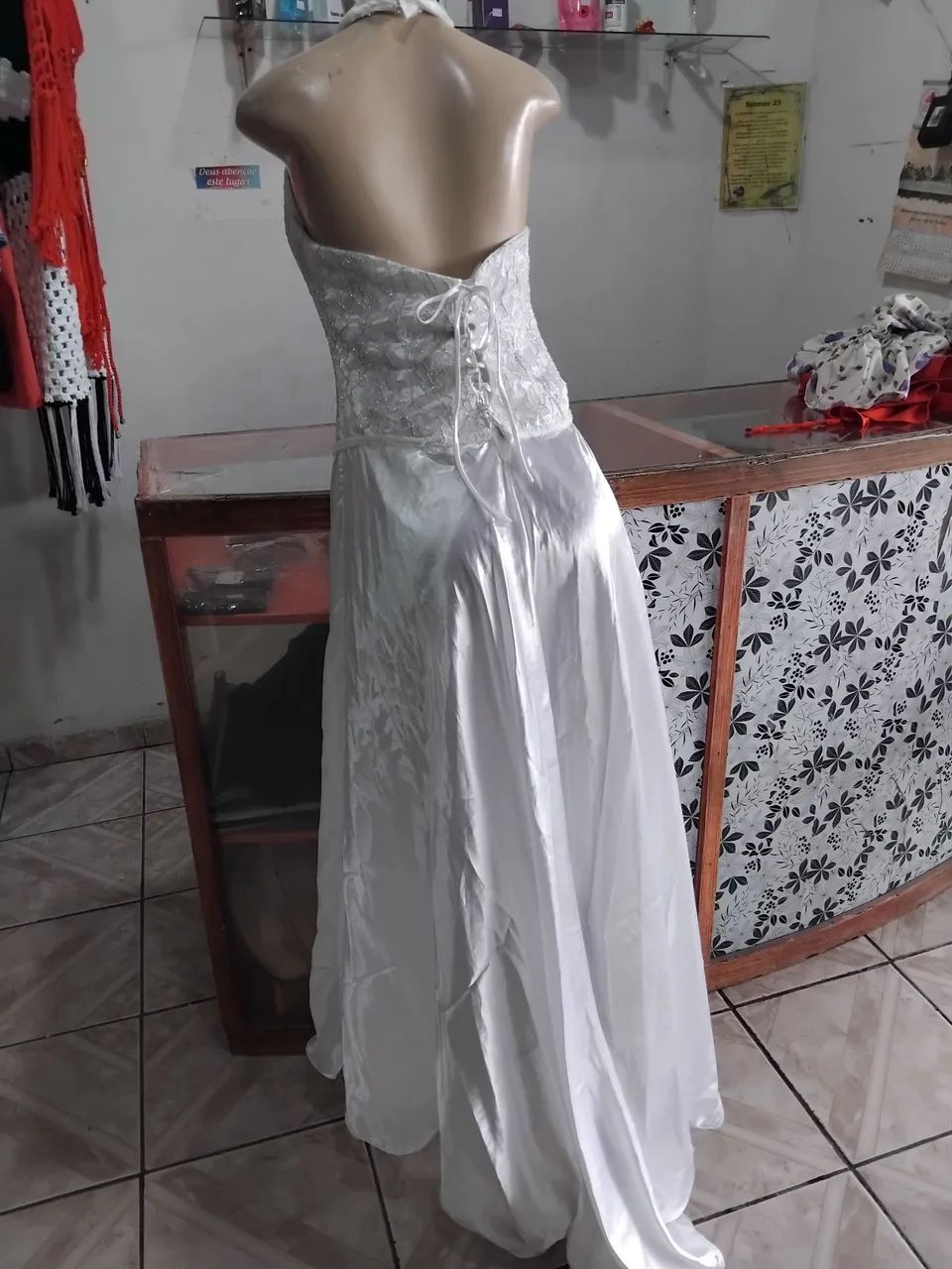 Vendo esse vestido de noiva  - Foto 3