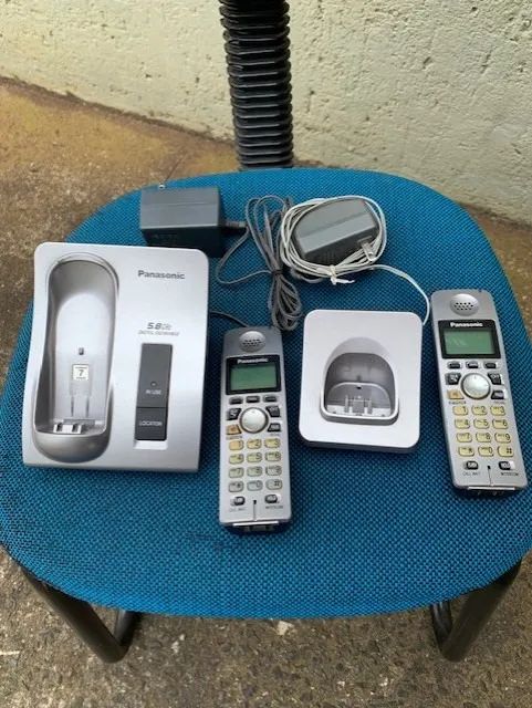Telefone sem fio com duas bases64294632894723122