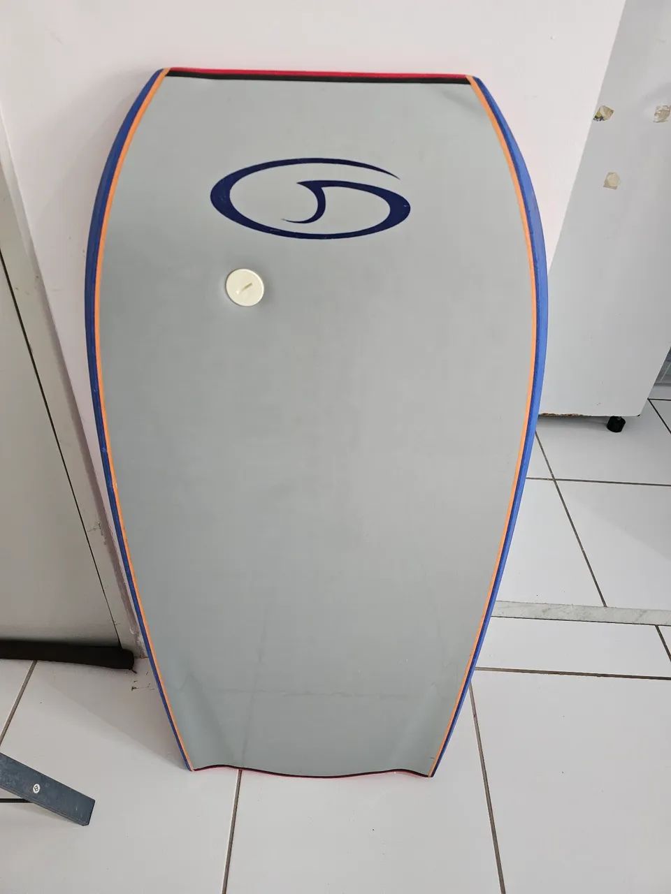 Prancha de Bodyboard profissional com 107 cm Usada