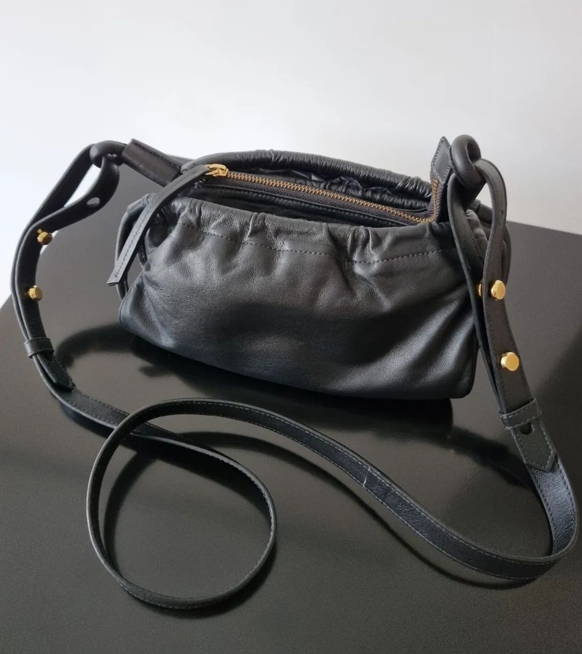 BOLSA DE COURO PRETA - Foto 3