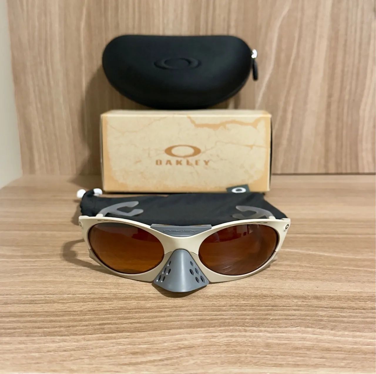 Óculos Oakley Plantaris Matte Sand Prizm Brown Gradient - Foto 3